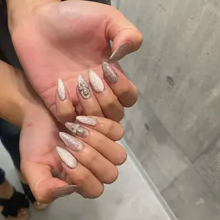 ネイル SAKURA Total Beauty所属・SAKURA 中島のネイルデザイン