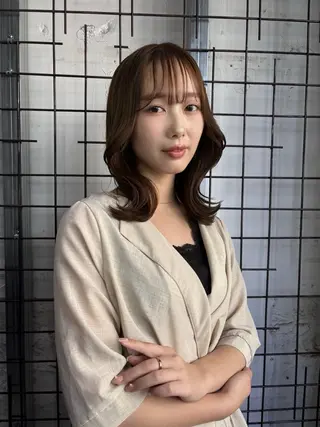 カラー AYANE 韓国ヘア /レイヤーカットのヘアスタイル