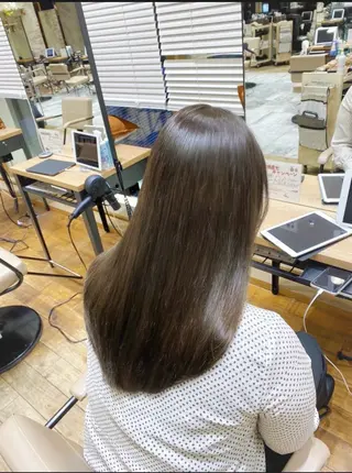 ロング 新宿/レイヤー 顔周りカット溝手優太のヘアスタイル