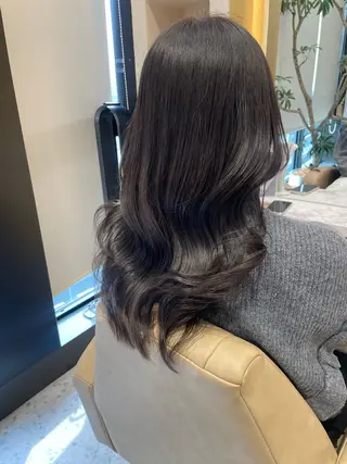 ロング Kanami/韓国風 /艶カラーのヘアスタイル