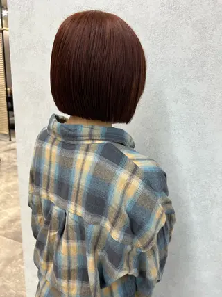 ショート カラー 山口愛莉 /暖色/艶髪のヘアスタイル
