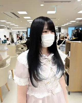 ロング カラー 推し活/韓国/ブリー チカラーminamiのヘアスタイル