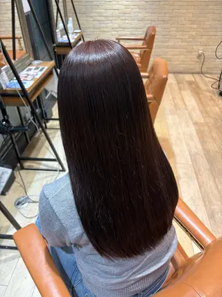 カラー しおり🍬 KOKORO🤍のヘアスタイル