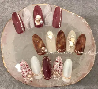 ネイル nailsalon Laule'aのネイルデザイン
