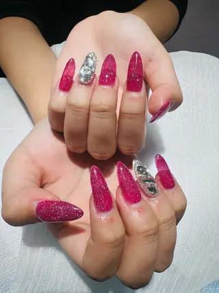 ネイル GlowNailsサロン_大須名古屋所属・Glow Nailsのネイルデザイン