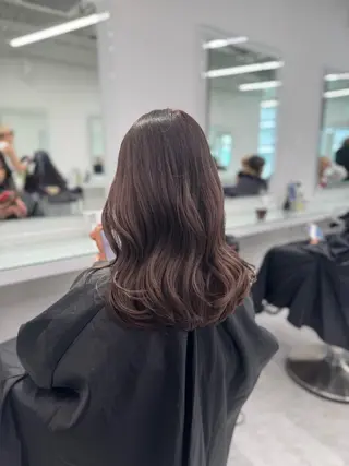 セミロング カラー ブリーチなし🤍透明 感カラー🤍しゅうじのヘアスタイル