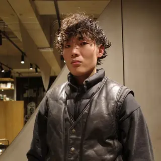 ショート パーマ メンズ 🌈圧倒的デザイン パーマ 関和希のヘアスタイル