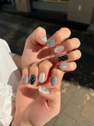 ネイル 韓国🩶Y2Kネイル 💫くれはのネイルデザイン