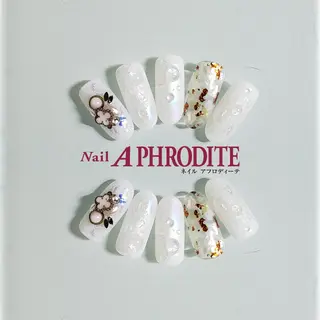 ネイル Nail  Aphroditeのネイルデザイン