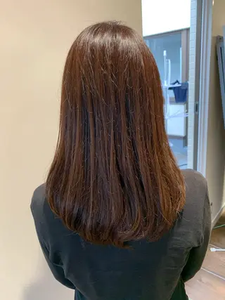 ロング カラー 勝屋 有梨のヘアスタイル
