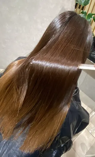 ロング 水野 咲のヘアスタイル