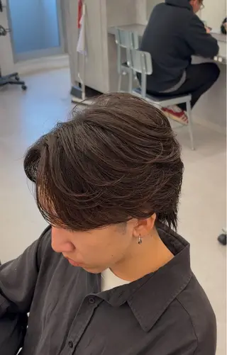 ミディアム メンズバレイヤージュ 🔥メンズカット🔥のヘアスタイル