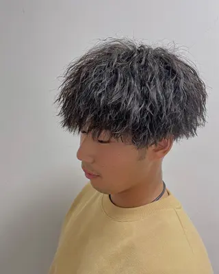 ショート パーマ メンズ Utata literie所属・嵯峨 大地/パーマ/ ハード系/特殊系のヘアスタイル