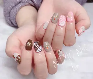 ネイル RI SA☀️ リサのネイルデザイン