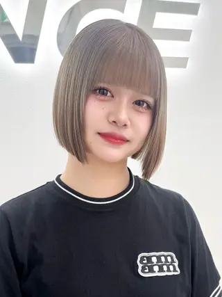 ショート カラー ヘアアレンジ 盛れるボブ🤍 縮毛矯正🤍ひかりのヘアスタイル