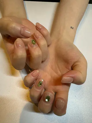 ネイル 濱岡 咲のネイルデザイン