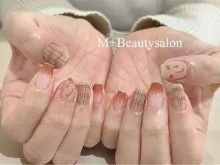 ネイル M+  Beauty Salonのネイルデザイン
