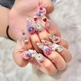 ネイル 🌺chimu🌺 予約リクエスト可能☆のネイルデザイン