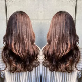 ロング 透け感ベージュ /ミハルのヘアスタイル