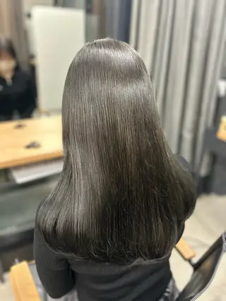 ロング 女性らしいモテヘア 韓国ヘアhikariのヘアスタイル