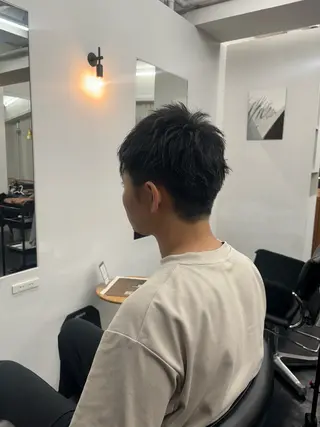 ショート メンズ ヤマザキ アヤメ 【シベルバレー横浜】のヘアスタイル