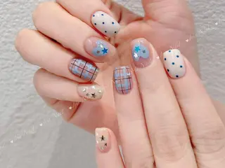 ネイル 藤田 月のネイルデザイン