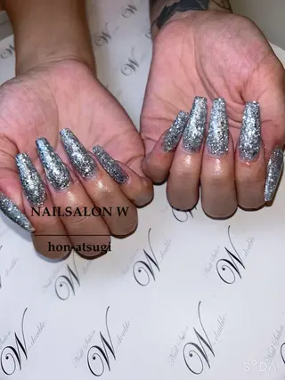 セミロング ネイルサロン ダブルのネイルデザイン