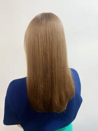 ロング カラー aika /Peigeのヘアスタイル