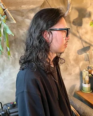 セミロング パーマ メンズ 木村陸弥 似合わせ 透明感カラー🌿のヘアスタイル