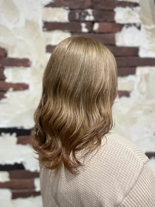 セミロング Calbari 中田 莉紗/奥州市水沢のヘアスタイル