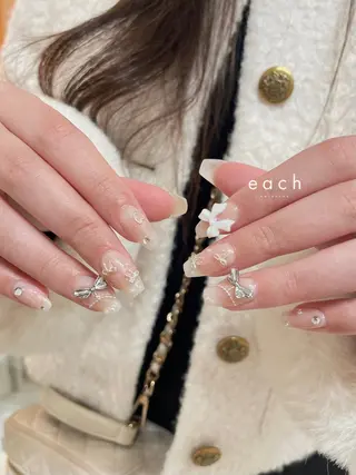 ネイル each lucaのネイルデザイン