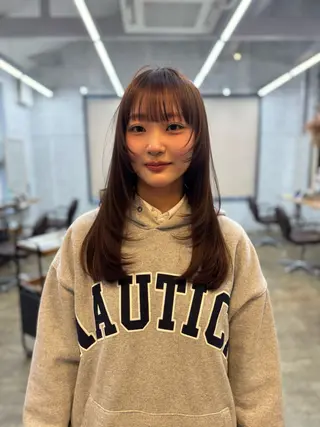 ロング サ チのヘアスタイル