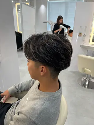 カラー メンズ 山下 光太郎のヘアスタイル