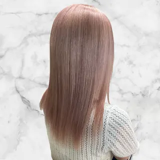 ロング カラー セルバ所属・HIRORO ブリーチ/ハイトーンのヘアスタイル