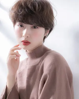 ショート パーマ AGU akariのヘアスタイル