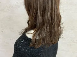 ロング カラー ALLY/ あゆみのヘアスタイル