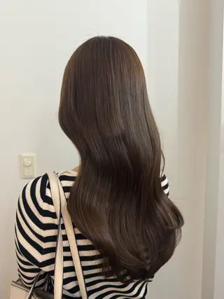 ロング まゆ/透明感カラー 🤍のヘアスタイル