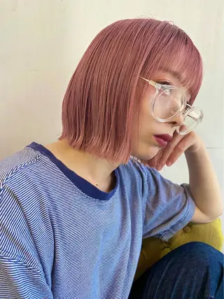 ショート ハイトーンカラー🍑 心斎橋のヘアスタイル