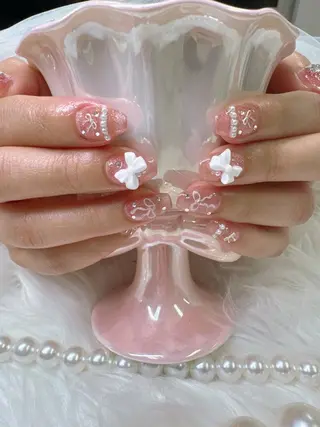 ネイル クイーンズネイル銀座所属・Queeens nailのネイルデザイン