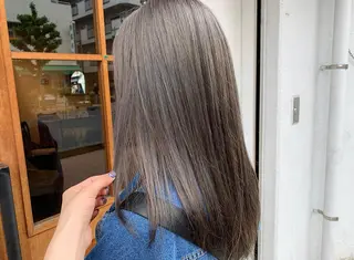 ロング たかいわ みきのヘアスタイル