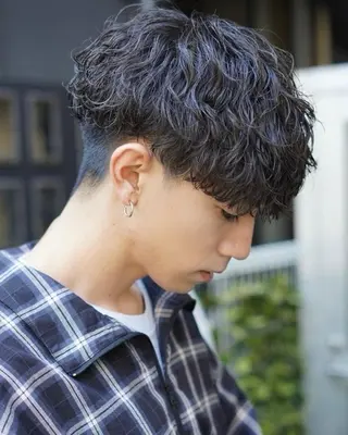 パーマ 坂上 立のヘアスタイル