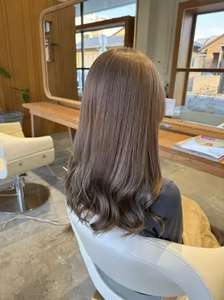 ロング カラー フラム所属・WATANABE MISAKIのヘアスタイル