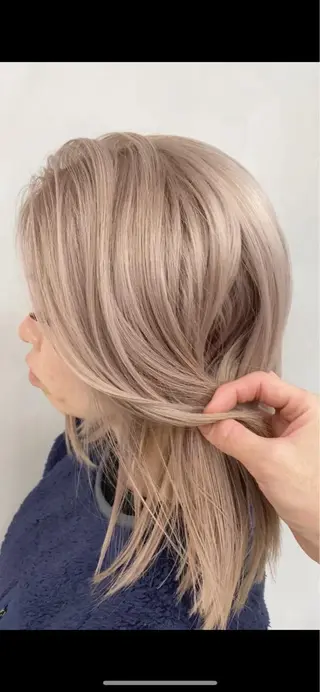 ミディアム カラー 🎨ショートの神様 /神評価🎨原田公祐のヘアスタイル