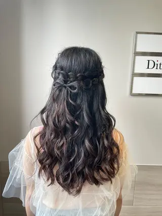 ロング 倉地 更彩のヘアスタイル