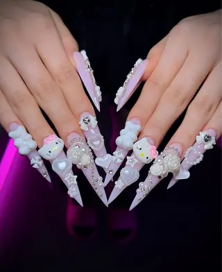 ネイル Lina所属・Hina 池袋 長だしチップ専門店のネイルデザイン