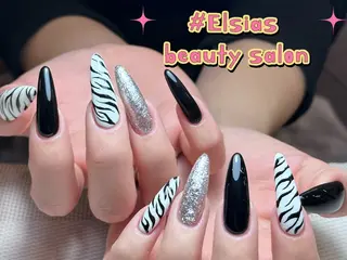 ネイル 🌸Elsias momokoのネイルデザイン