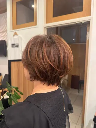 ショート ✨大人ショートヘア ✨ロイのヘアスタイル