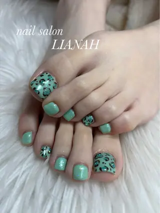 ネイル リアンナ 𝑰𝑶𝑹𝑰のネイルデザイン