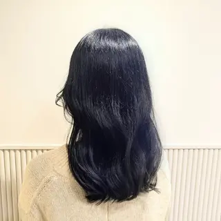 セミロング LOVEST クロサカ ユウナのヘアスタイル