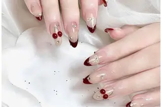 ネイル T. Leeのネイルデザイン